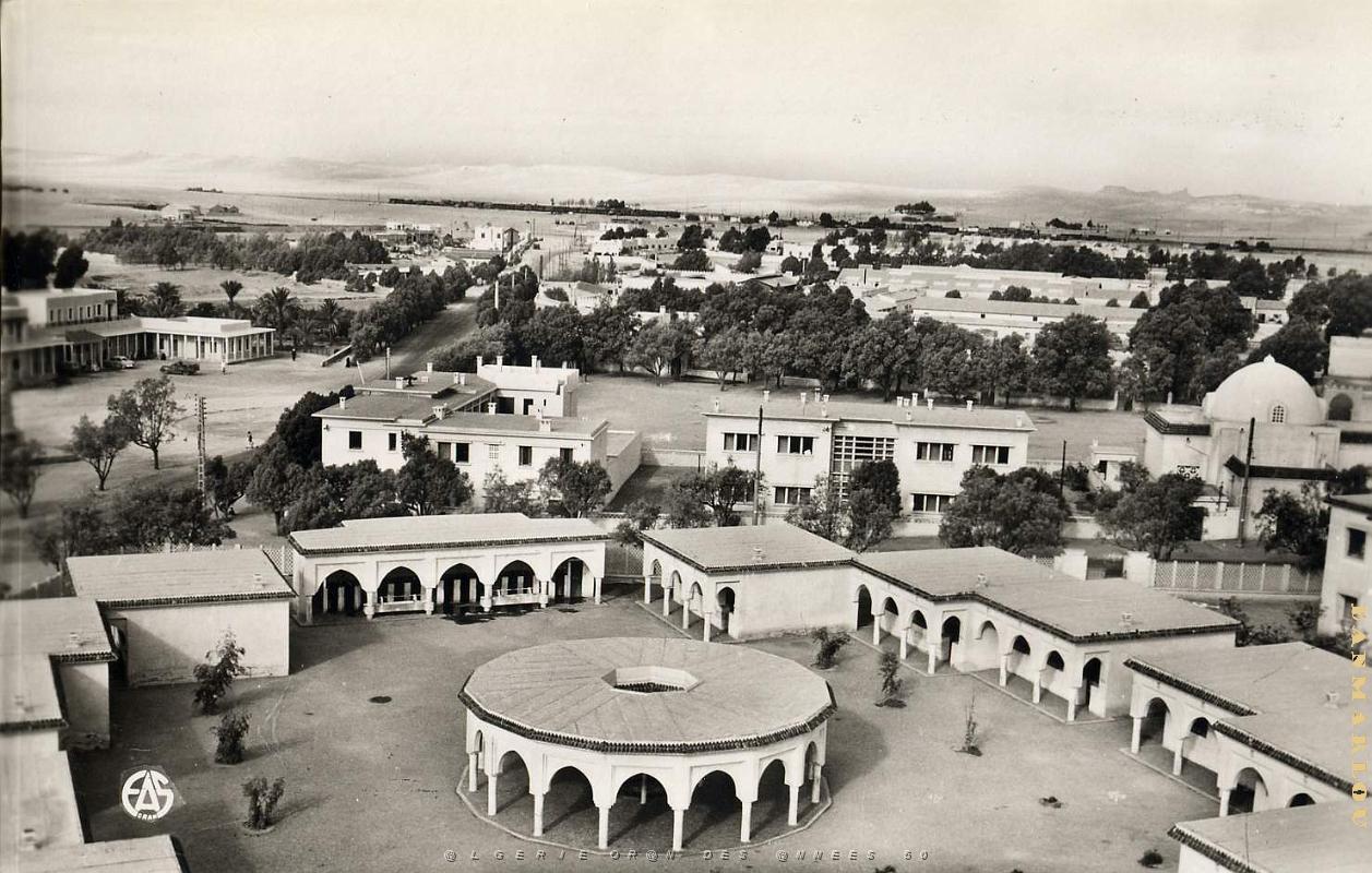 Colomb bechar 502- ecole filles COLLECTION DES AMIS DE ND DE SANTA CRUZ.jpg